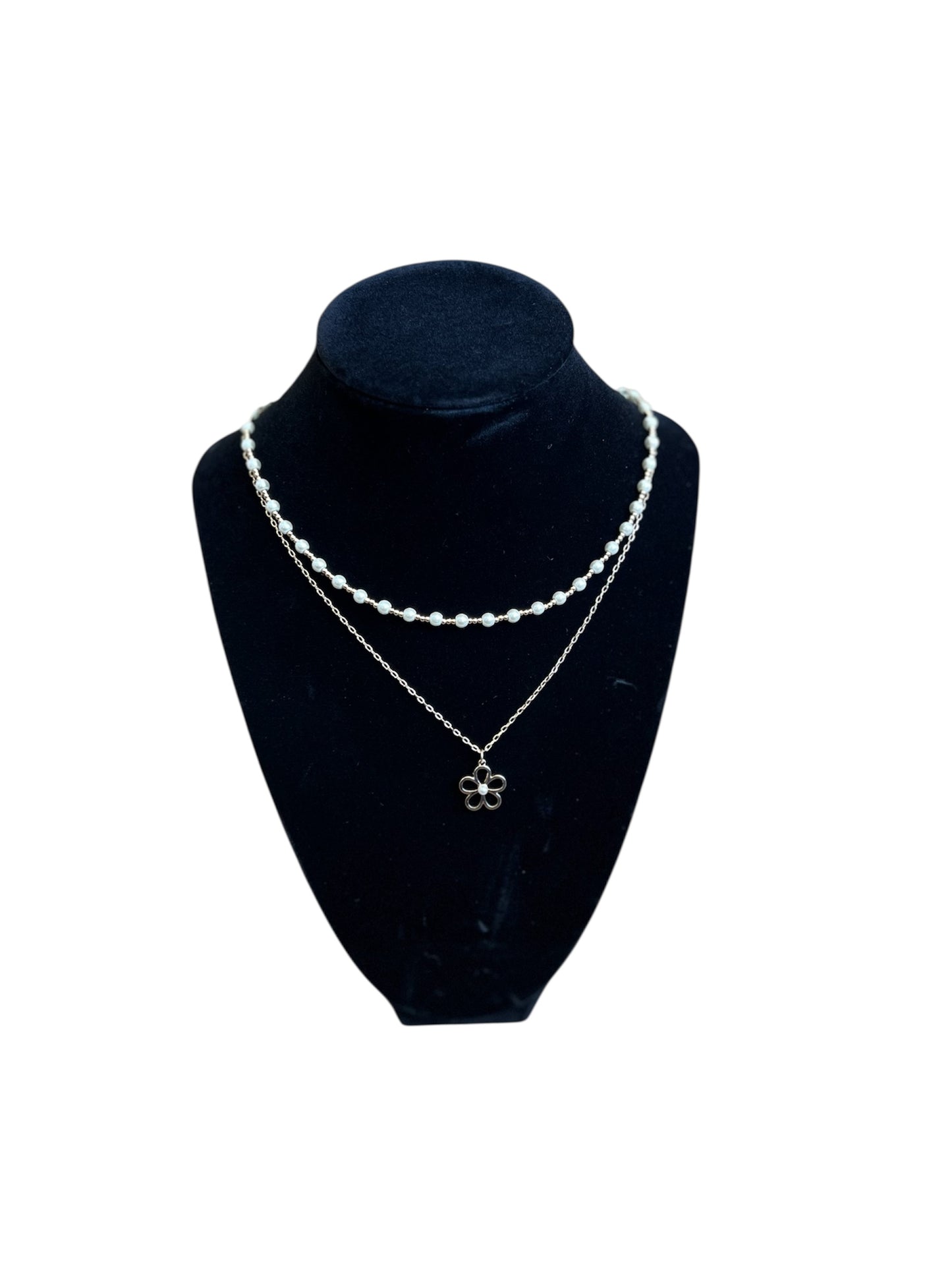 Flower Pendant Pearl Beaded Layered Necklace Set