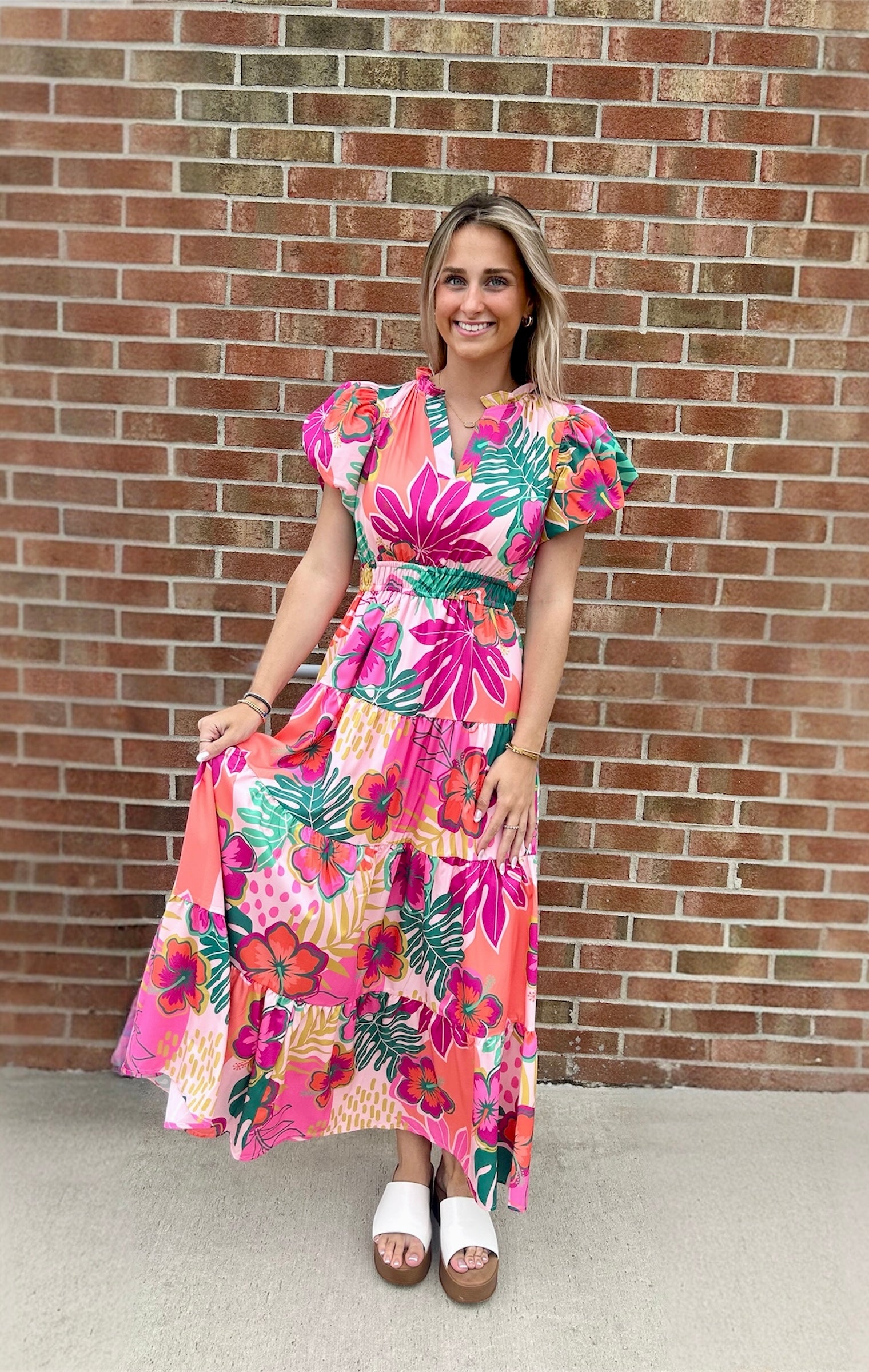 floral maxi dress boutique Marie with print Large It also has a Colour:Brown Leather Armani at the 2025 900751401