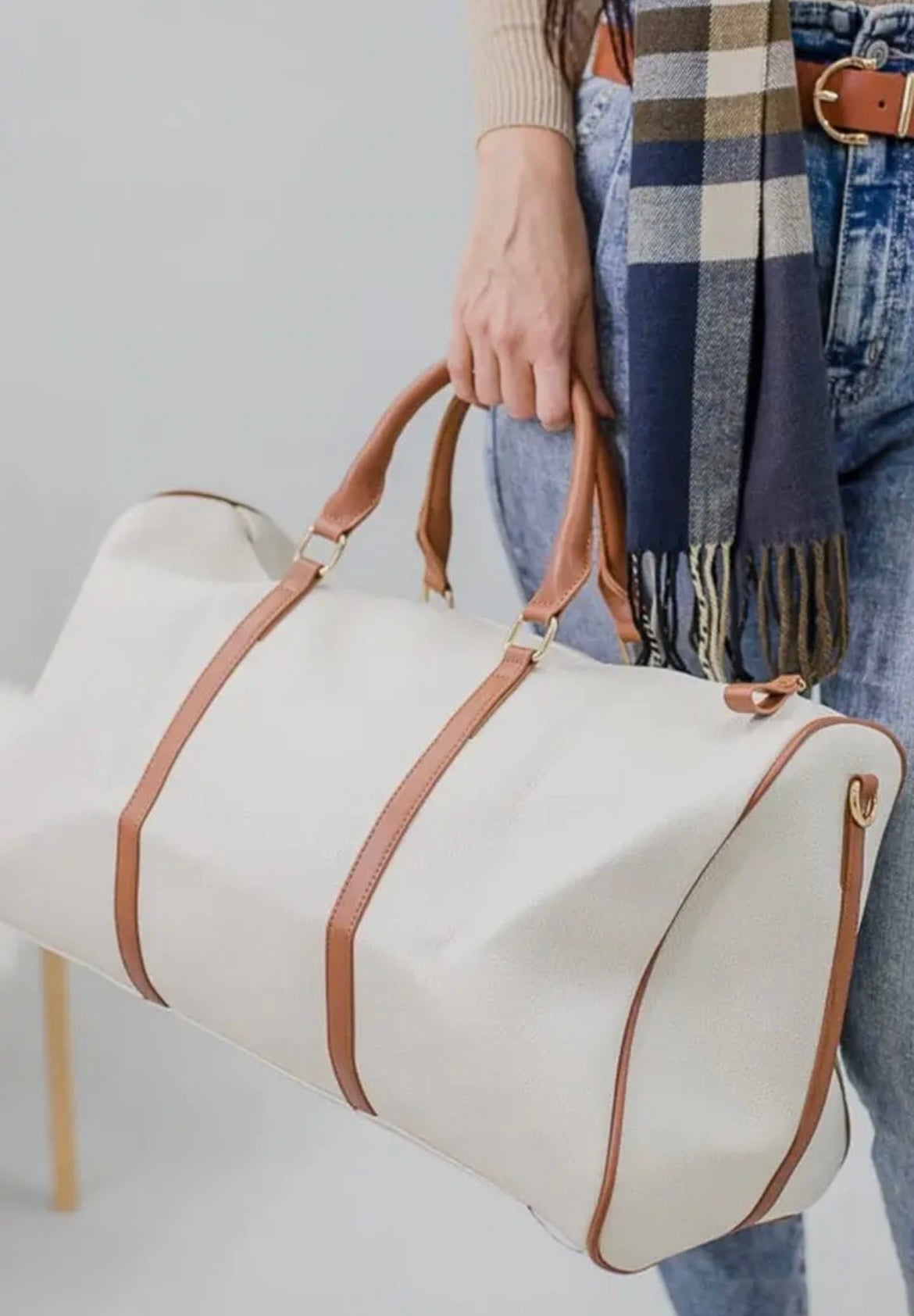 Charlotte Duffel Bag in Ivory/Camel